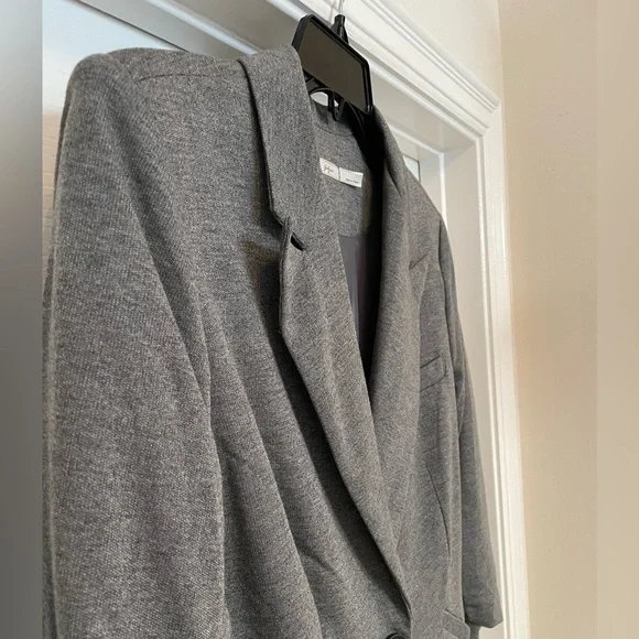 Gibson NWOT scrunch sleeve long blazer jacket size Large- grey. Single button - Picture 3 of 7